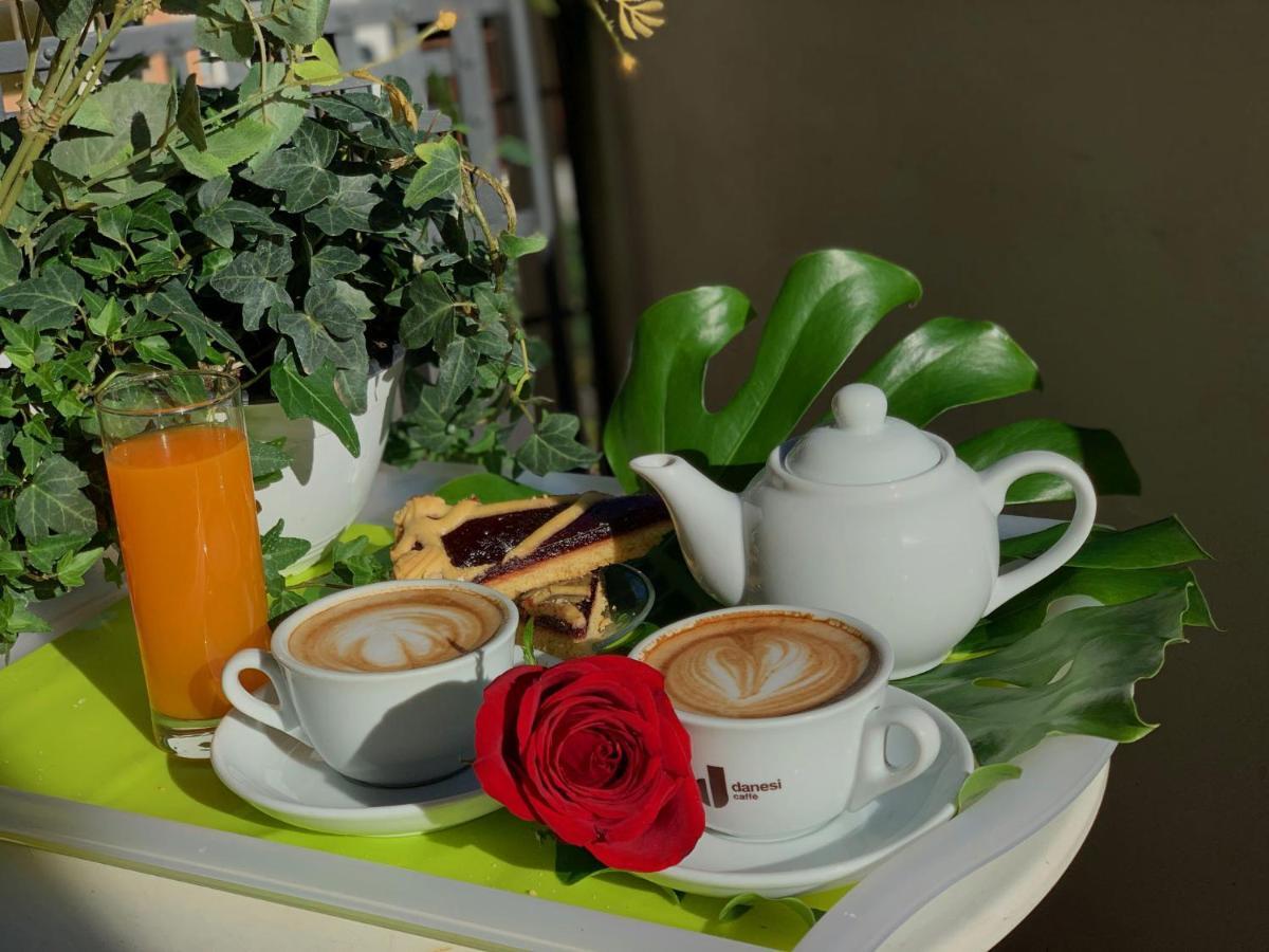 Roma Amor 396 ภายนอก รูปภาพ